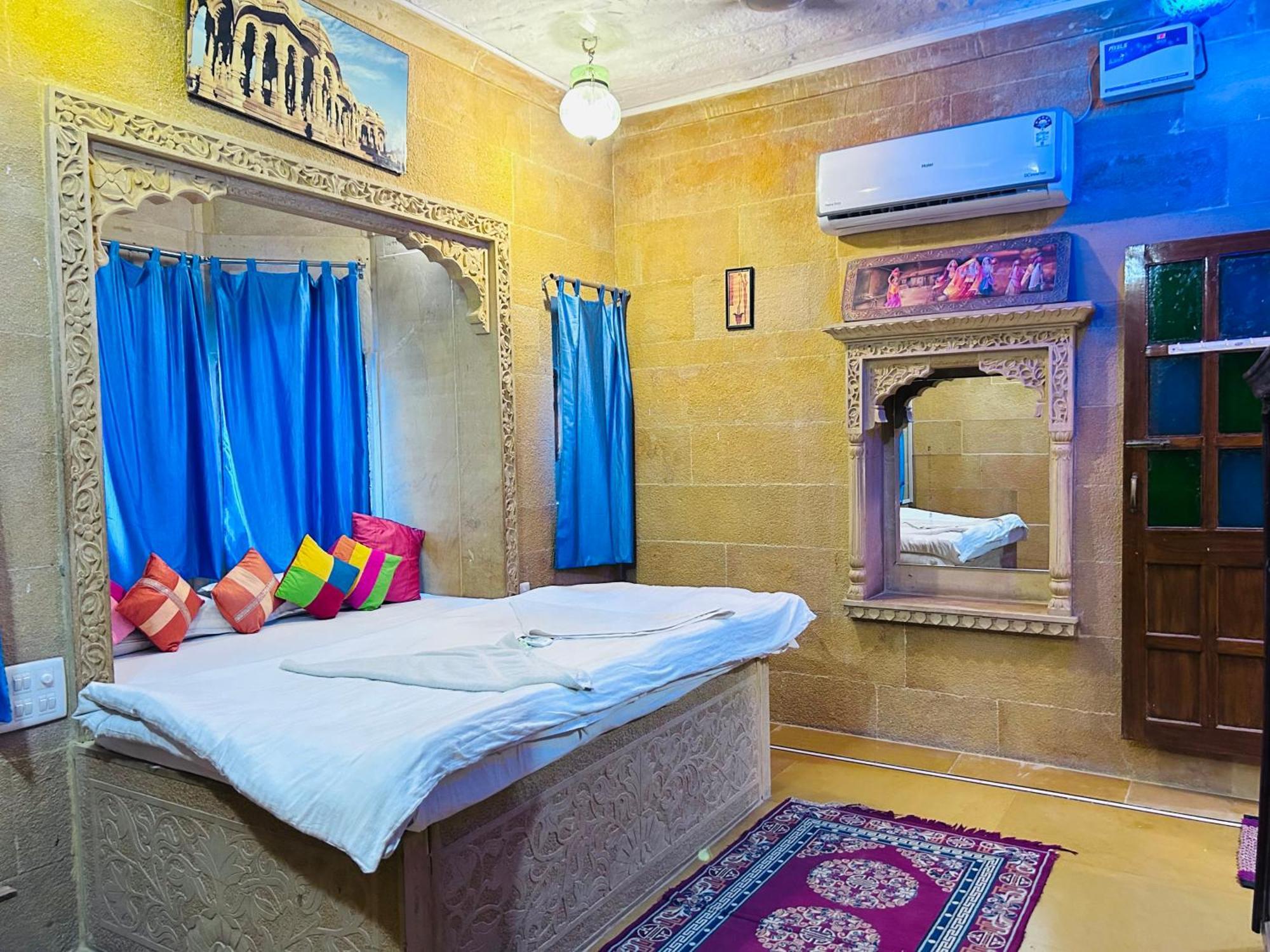 Hotel Pol Haveli Jaisalmer Luaran gambar